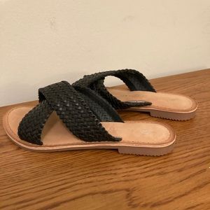 Chinese Laundry Sandals, size 5